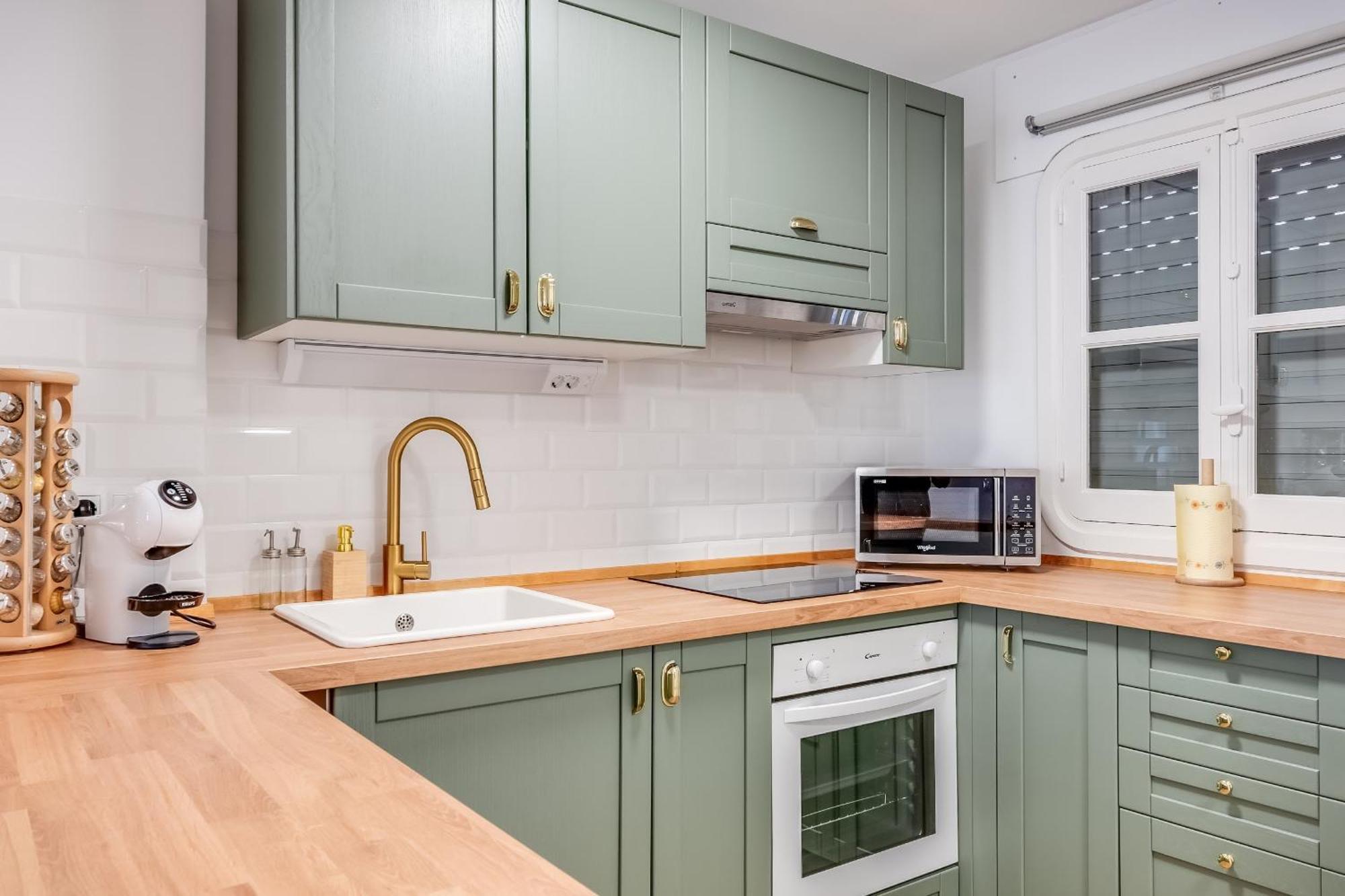 Gezellig Stijlvol Appartement Dichtbij Het Strand 埃斯特波纳 外观 照片