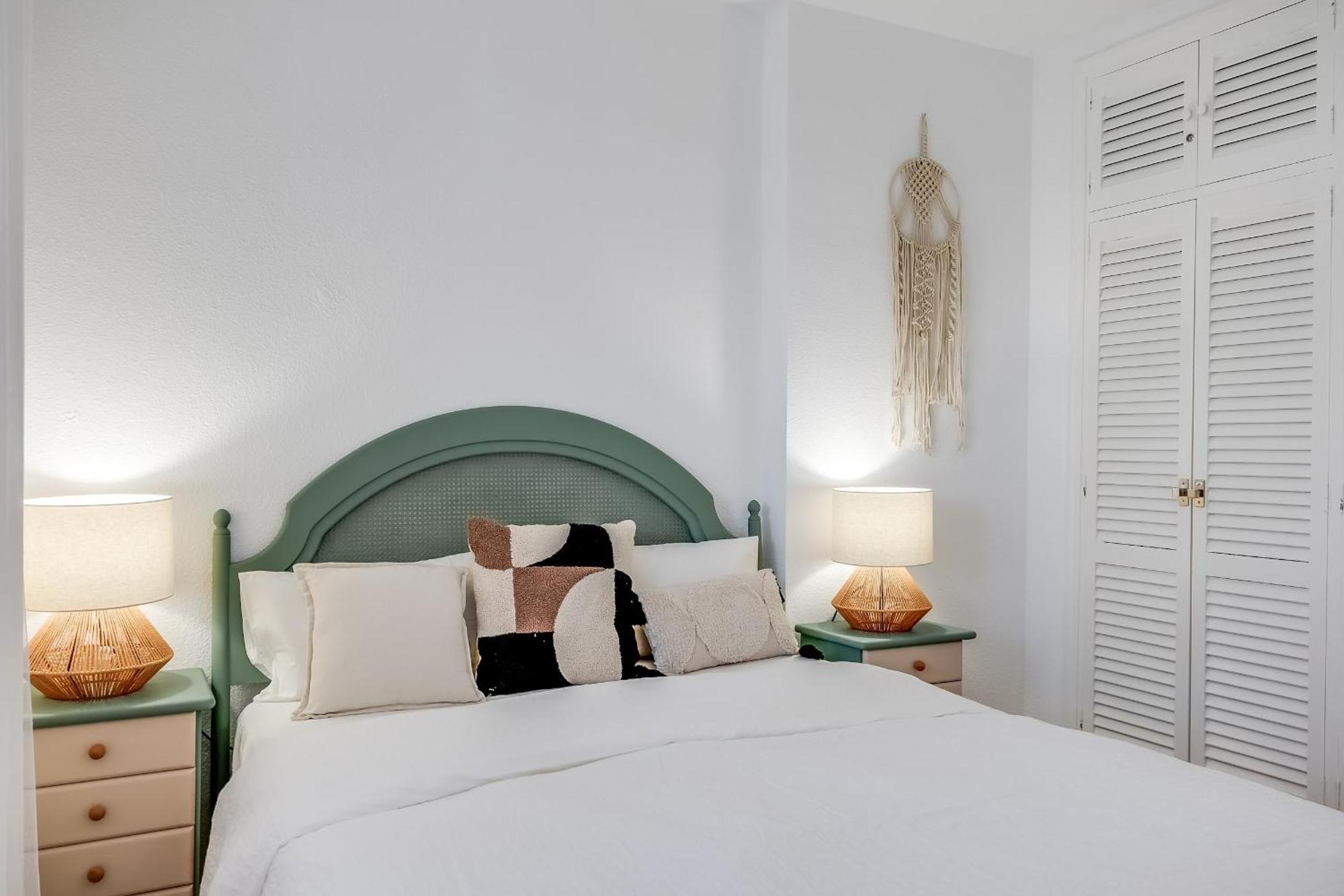 Gezellig Stijlvol Appartement Dichtbij Het Strand 埃斯特波纳 外观 照片